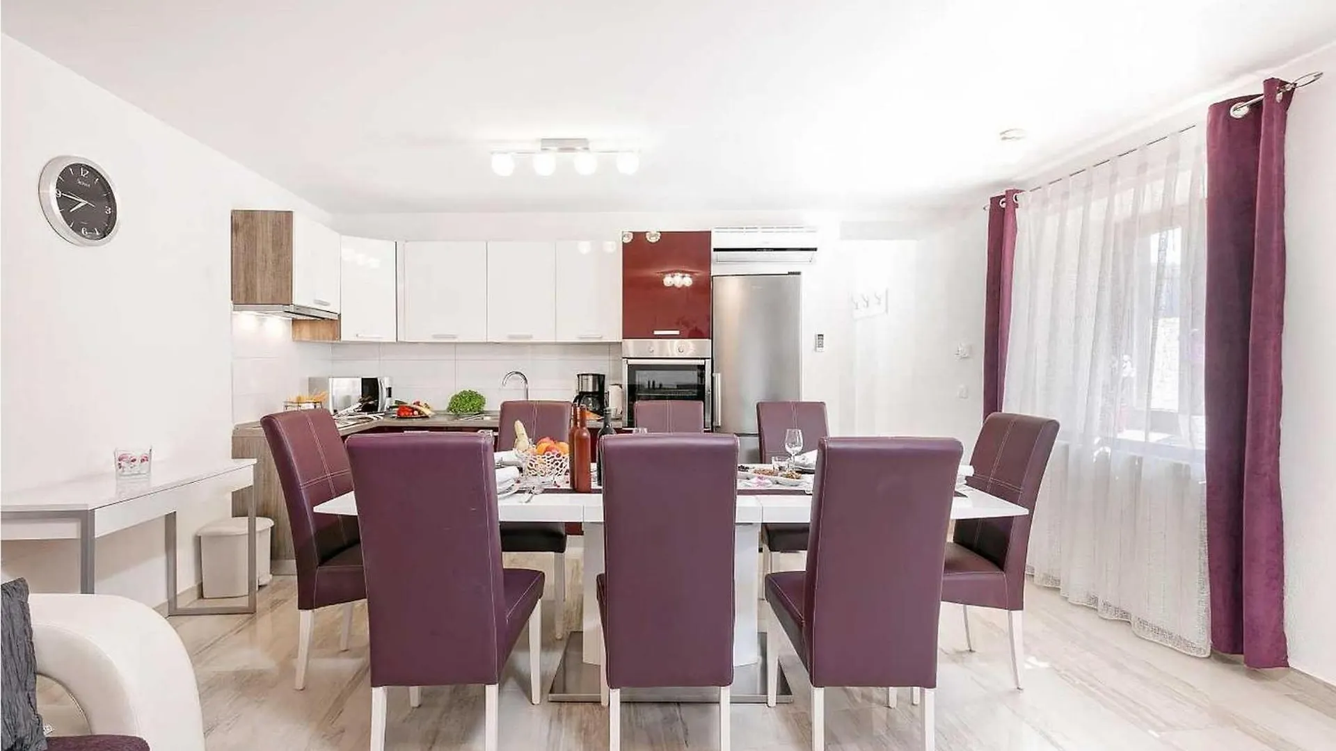 Villa Vittorio Rovinj 0*,  Croatia